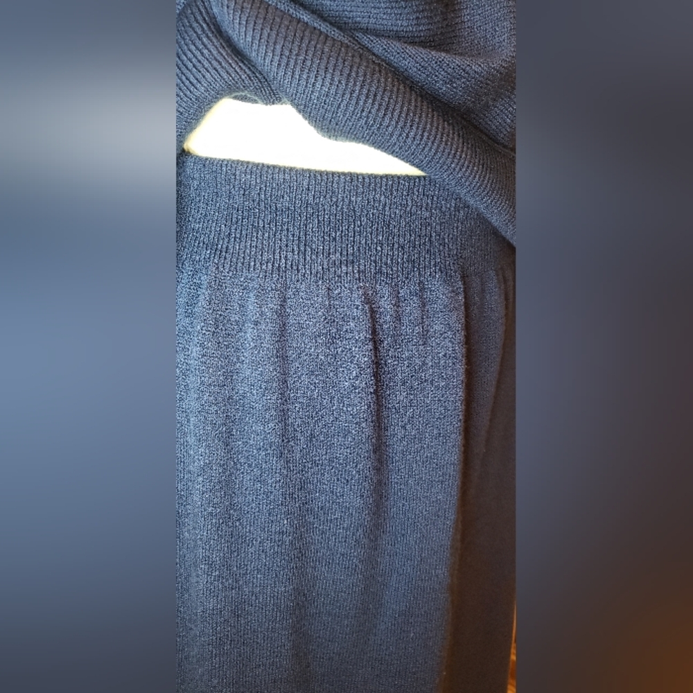 Vintage Navy Women's Sweater And Skirt - Picture 9 of 10